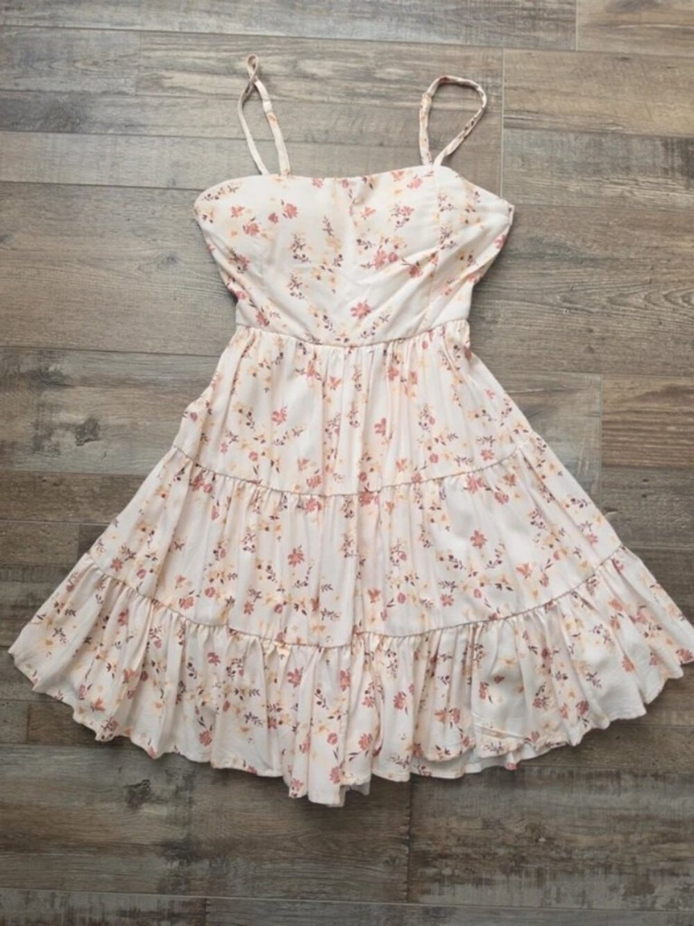XS Streetwear Society summer flower dress cream floral lined adjustable straps